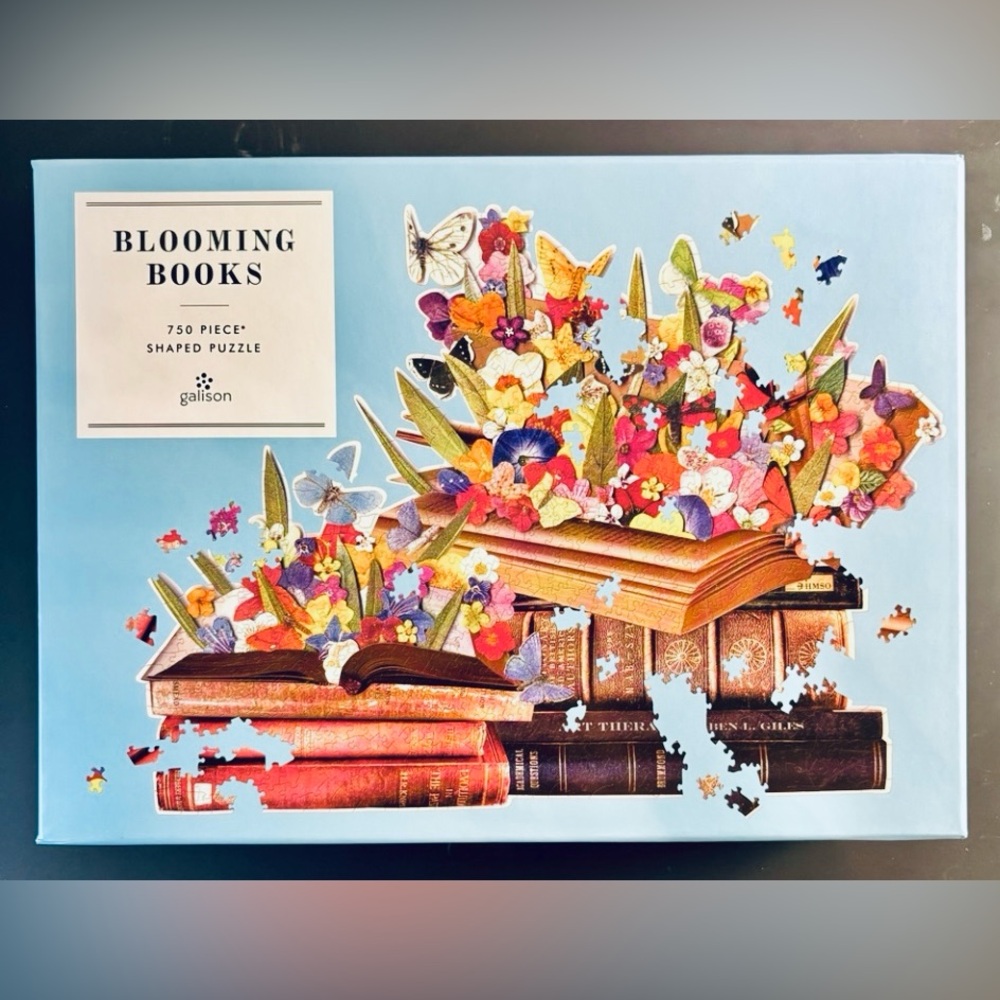 Blooming Books Galison Puzzle - 750 shaped pieces